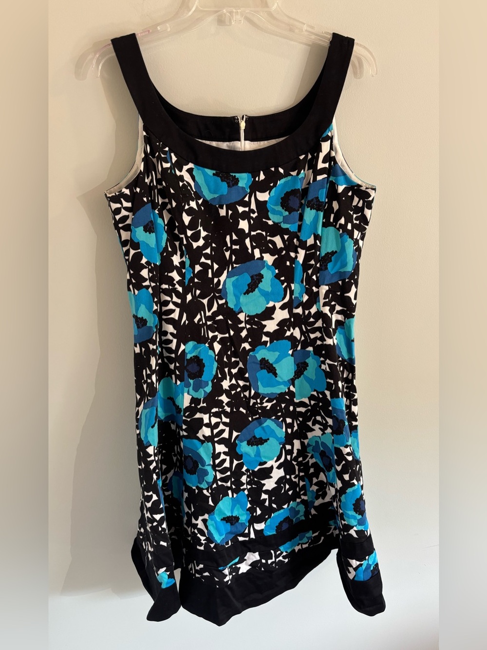 Jones New York Black White With Blue Floral Dress Fit Waist Size 14